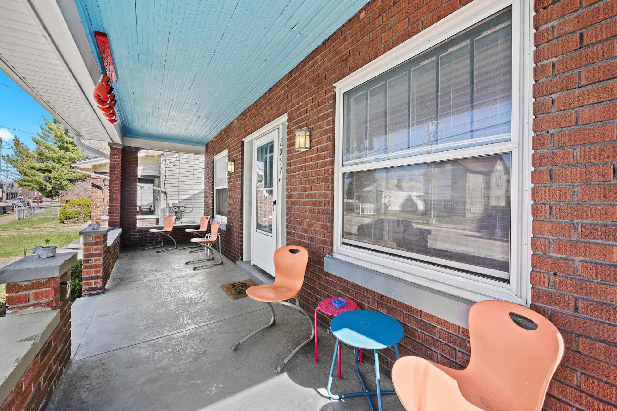 Rock & Roll Retreat In The Heart Of Apartment *