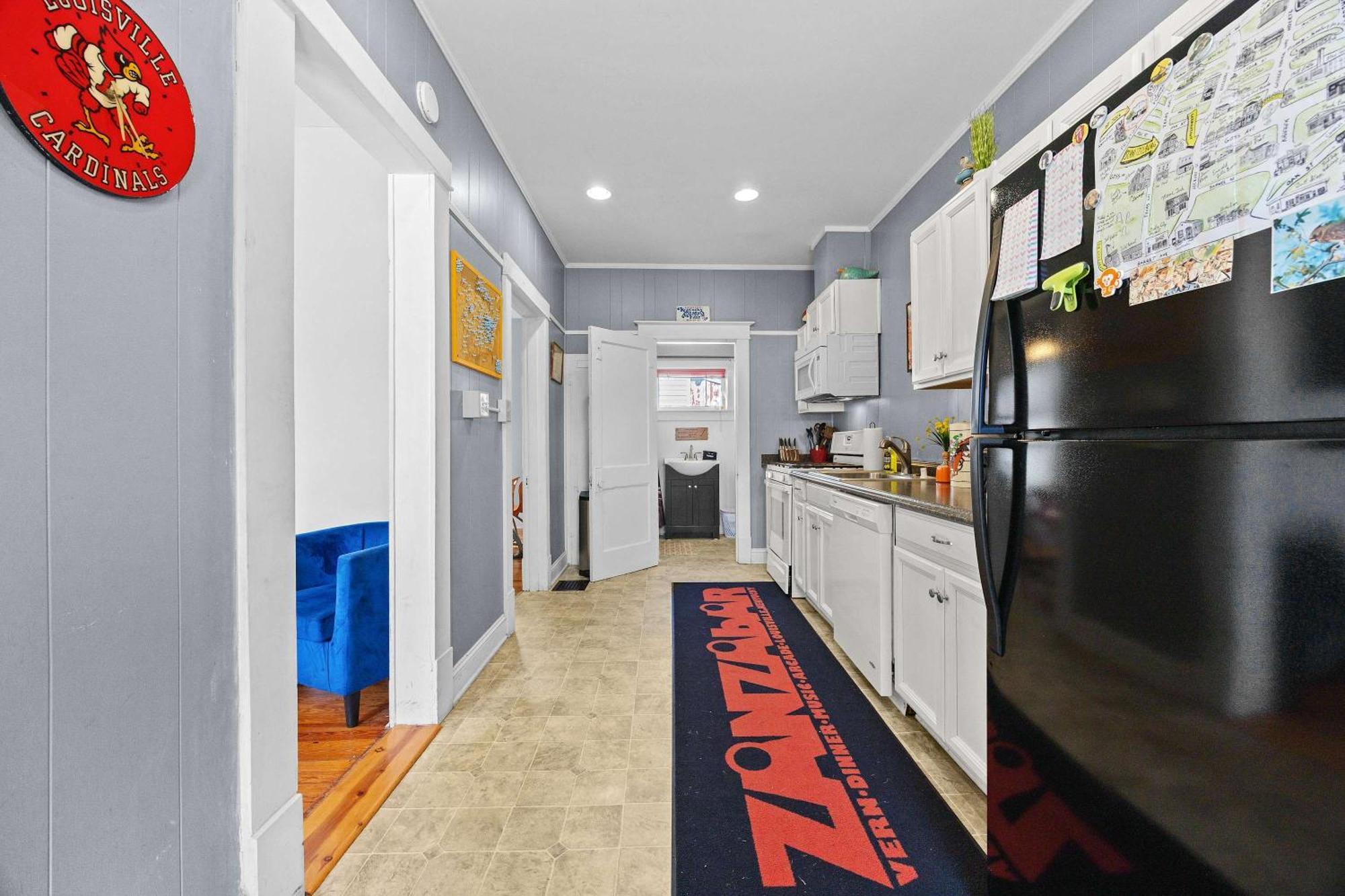 Apartment Rock & Roll Retreat In The Heart Of